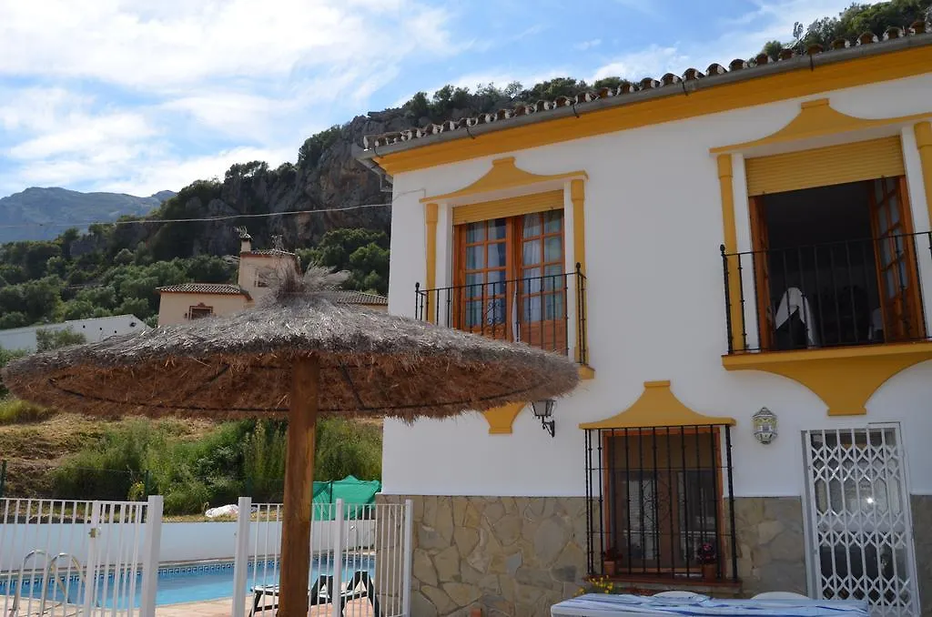 Сasa de vacaciones Villa Cristina Benaoján España