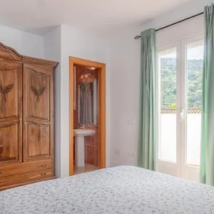Casas De 15 Benaoján